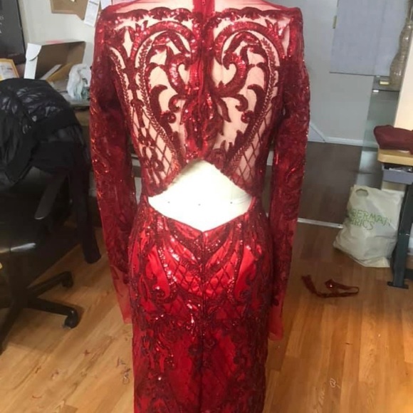 Custom Homecoming Dress with Mask - Picture 2 of 3